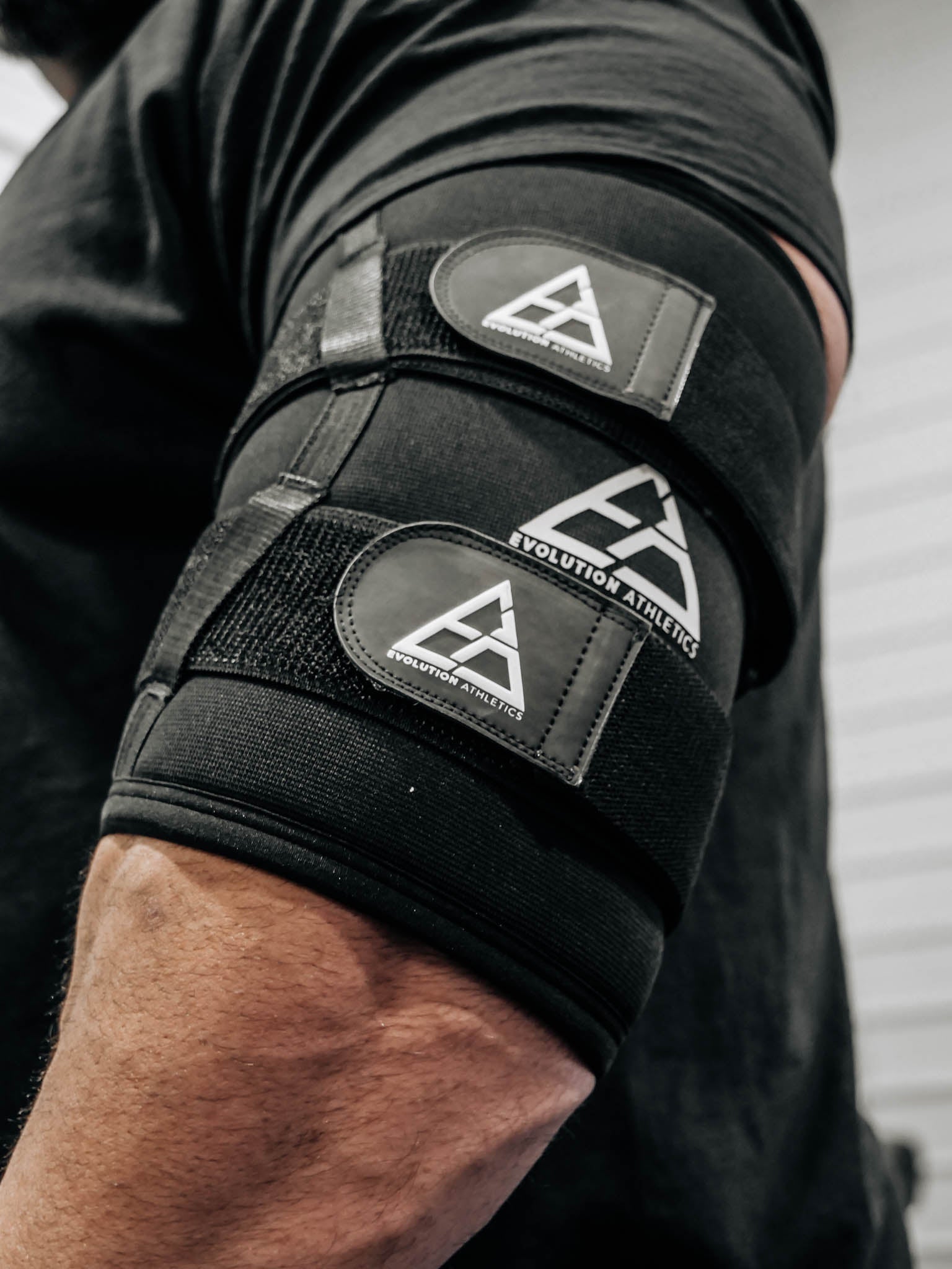 BLACK XTREME POWER ELBOW SLEEVES